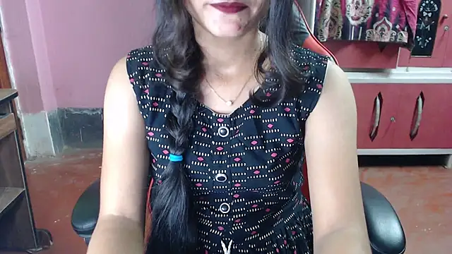 Angel Alison  online show from October 28, 2025, 6:29 pm