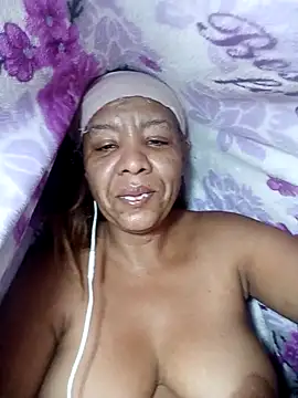 Snapshot of Surreyaa chatting on September 20, 2025, 5:34 am Surreyaa online show from September 20, 2025, 5:34 am