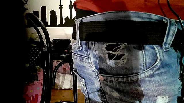 Snapshot of 0815lukas2024 chatting on September 24, 2025, 12:18 am 0815lukas2024 online show from September 24, 2025, 12:18 am