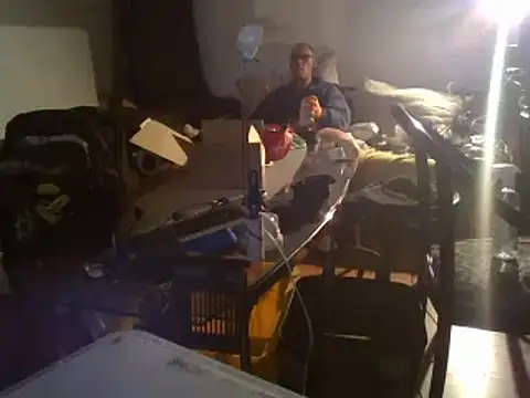 Snapshot of 0815lukas2024 chatting on February 25, 2025, 3:52 am 0815lukas2024 online show from February 25, 2025, 3:52 am