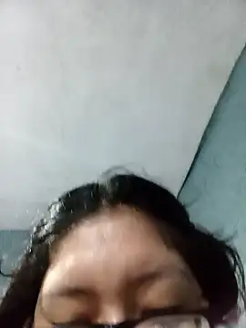 Snapshot of ladygmusic chatting on January 17, 2026, 5:11 am ladygmusic online show from January 17, 2026, 5:11 am