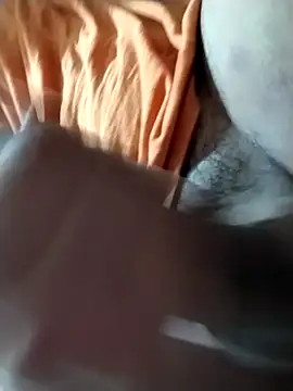 Snapshot of Guanin69jk chatting on November 2, 2025, 11:43 pm Guanin69jk online show from November 2, 2025, 11:43 pm