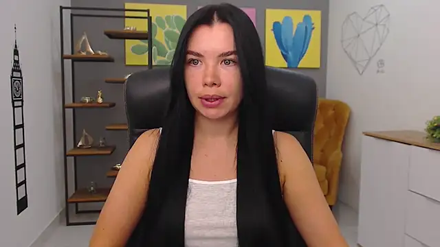 MadisonGomes online show from September 9, 2025, 6:34 am