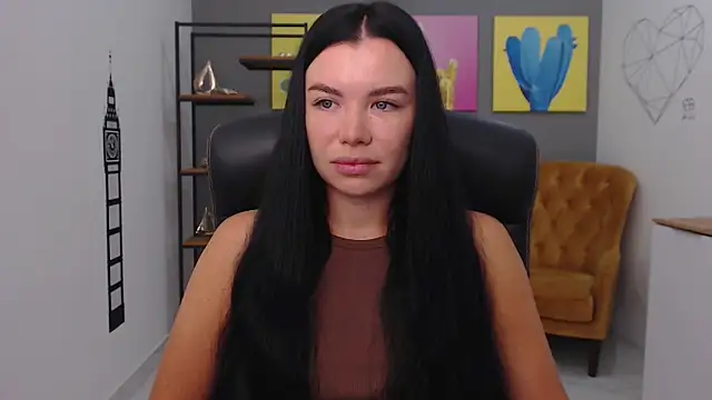 MadisonGomes online show from October 13, 2025, 7:32 am