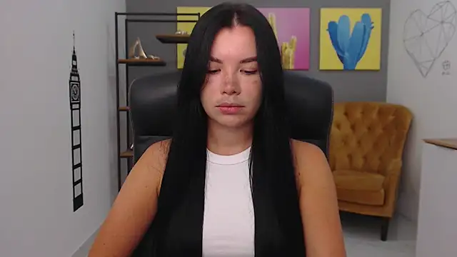 MadisonGomes online show from October 8, 2025, 7:10 am