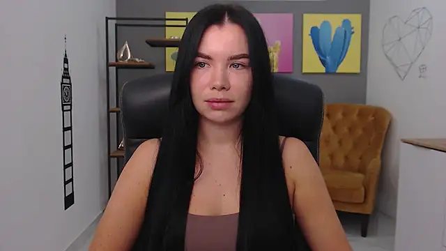 MadisonGomes online show from October 28, 2025, 8:24 am