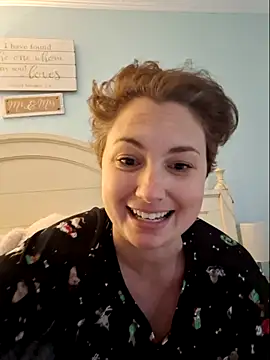 Snapshot of MilfyMrsRobinson chatting on February 22, 2026, 2:41 pm MilfyMrsRobinson online show from February 22, 2026, 2:41 pm