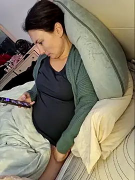 MilfyMrsRobinson online show from March 2, 2025, 11:39 pm