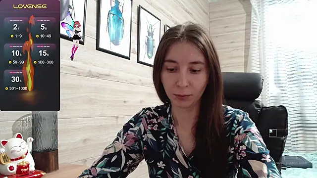 Wowpornoo online show from October 3, 2025, 8:49 am