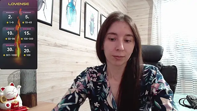 Wowpornoo online show from September 21, 2025, 7:35 am