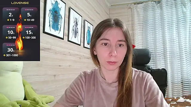 Wowpornoo online show from April 9, 2026, 4:46 pm