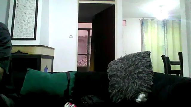 Snapshot of lolitaaaqueen chatting on March 19, 2025, 2:35 pm lolitaaaqueen online show from March 19, 2025, 2:35 pm