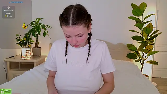 Snapshot of pusichka chatting on September 27, 2025, 7:25 am pusichka online show from September 27, 2025, 7:25 am