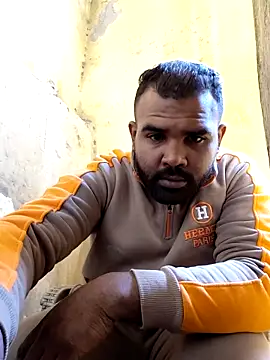 Snapshot of ListedLoin chatting on February 17, 2026, 7:38 am ListedLoin online show from February 17, 2026, 7:38 am