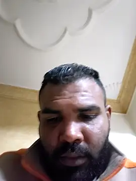 ListedLoin online show from April 9, 2026, 11:22 pm