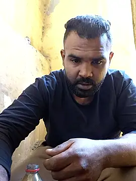 Snapshot of ListedLoin chatting on February 11, 2026, 8:36 am ListedLoin online show from February 11, 2026, 8:36 am