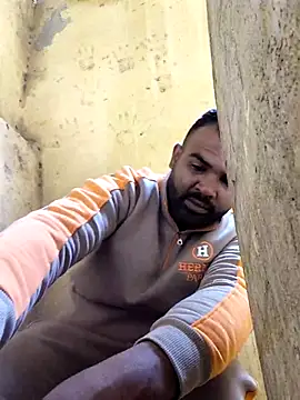 Snapshot of ListedLoin chatting on February 18, 2026, 8:00 am ListedLoin online show from February 18, 2026, 8:00 am