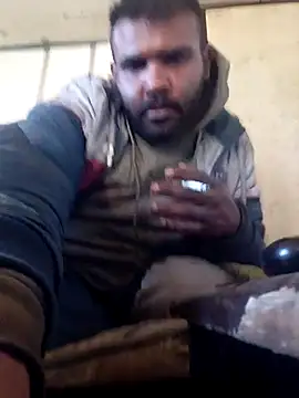 Snapshot of ListedLoin chatting on February 5, 2026, 7:48 am ListedLoin online show from February 5, 2026, 7:48 am