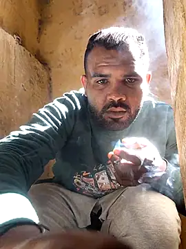 Snapshot of ListedLoin chatting on February 24, 2026, 11:00 am ListedLoin online show from February 24, 2026, 11:00 am