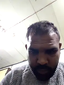 Snapshot of ListedLoin chatting on November 17, 2025, 12:25 am ListedLoin online show from November 17, 2025, 12:25 am