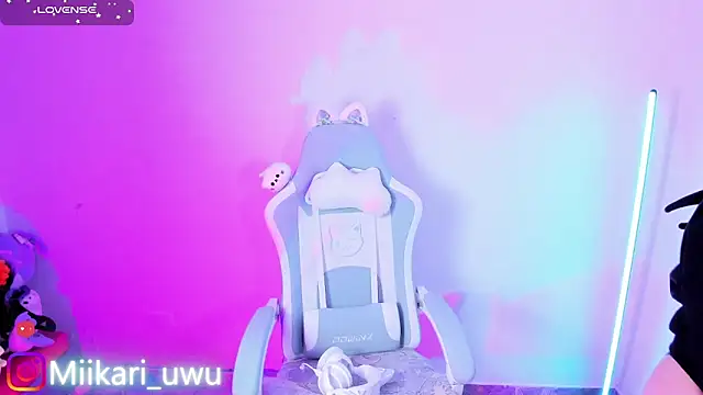 Ahri Elderwood online show from March 13, 2026, 8:14 pm