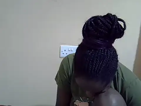 HOT-JAZMINE online show from September 23, 2025, 9:38 am