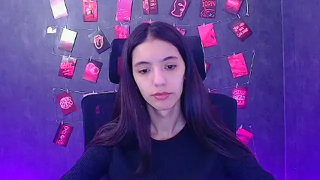 Aishell  online show from March 22, 2026, 6:04 am