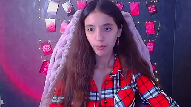 Aishell  online show from November 14, 2025, 5:11 am