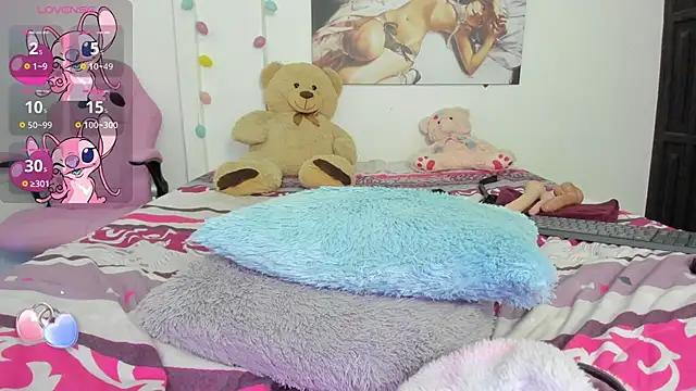 dulce kim online show from February 26, 2025, 3:43 pm