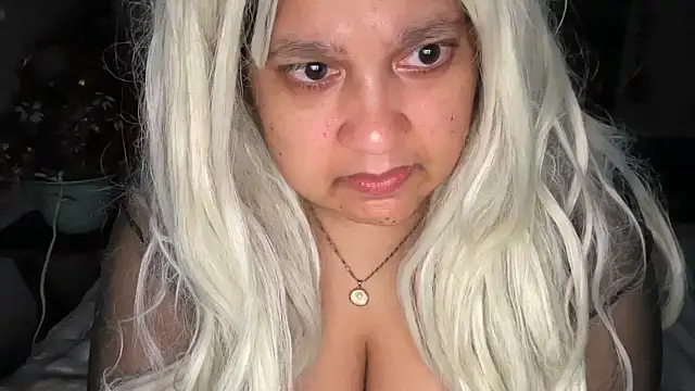 Snapshot of MelanieFawker chatting on September 20, 2025, 12:10 pm MelanieFawker online show from September 20, 2025, 12:10 pm