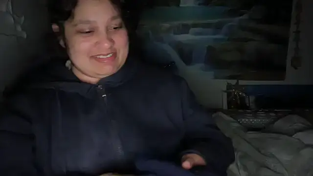 Snapshot of MelanieFawker chatting on October 24, 2025, 2:43 am MelanieFawker online show from October 24, 2025, 2:43 am