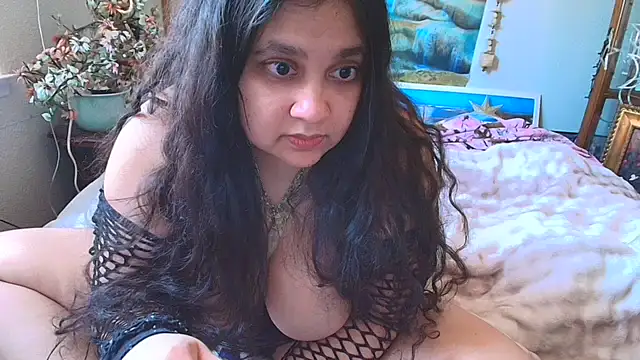 MelanieFawker online show from March 10, 2025, 9:18 pm