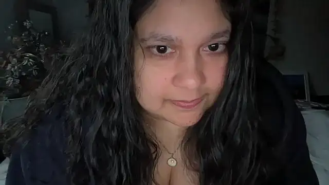 Snapshot of MelanieFawker chatting on October 13, 2025, 2:07 pm MelanieFawker online show from October 13, 2025, 2:07 pm