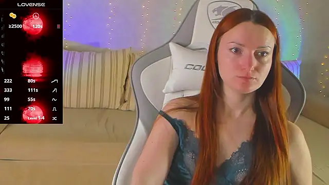 Snapshot of FlamyGold chatting on February 6, 2026, 11:23 pm FlamyGold online show from February 6, 2026, 11:23 pm