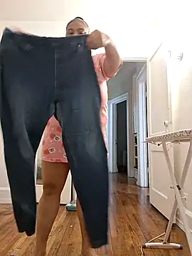 Snapshot of pinkpassionpleaser chatting on February 25, 2026, 10:59 am pinkpassionpleaser online show from February 25, 2026, 10:59 am