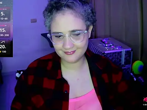 Snapshot of lolalicious_758 chatting on October 27, 2025, 10:54 pm lolalicious 758 online show from October 27, 2025, 10:54 pm