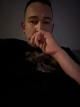 Tarasecek101 online show from May 16, 2026, 4:33 am