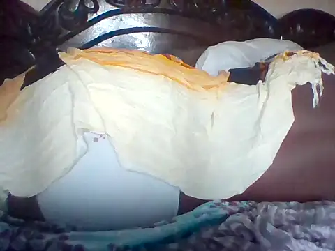 missarpie online show from December 22, 2025, 11:49 pm