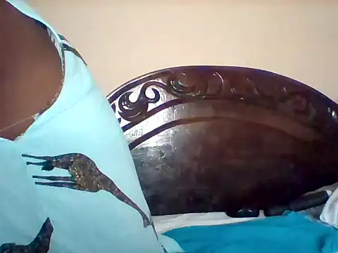 missarpie online show from September 17, 2025, 12:34 am