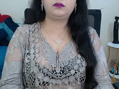 Snapshot of Inviting_Aanya chatting on January 16, 2025, 4:07 am Inviting Aanya online show from January 16, 2025, 4:07 am