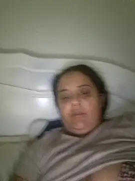 Snapshot of sarahhh1987 chatting on November 16, 2025, 4:01 pm sarahhh1987 online show from November 16, 2025, 4:01 pm