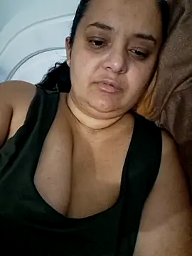 sarahhh1987 online show from November 27, 2025, 5:57 pm