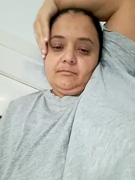 sarahhh1987 online show from November 21, 2025, 9:41 am