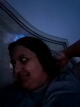 sarahhh1987 online show from March 21, 2026, 6:12 pm