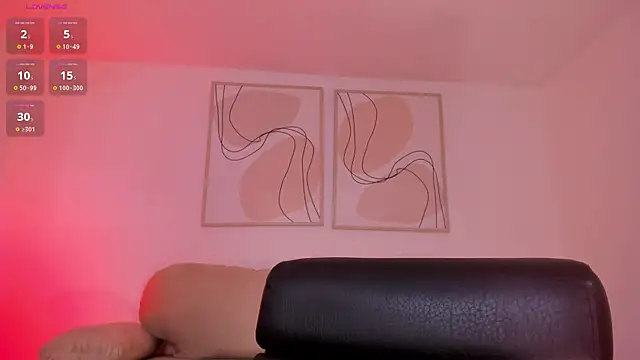 Snapshot of HannaConnor_ chatting on September 27, 2025, 12:33 pm HannaConnor  online show from September 27, 2025, 12:33 pm