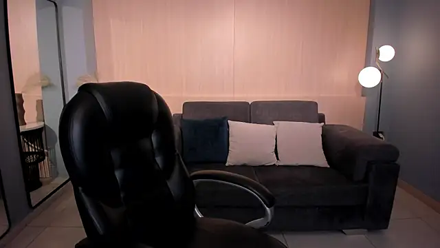 Snapshot of AliceHarper_ chatting on March 1, 2026, 3:56 pm AliceHarper online show from March 1, 2026, 3:56 pm