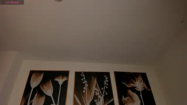 AliceHarper  online show from March 28, 2026, 12:39 pm