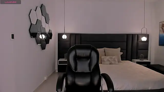 AliceHarper  online show from March 9, 2025, 3:54 am