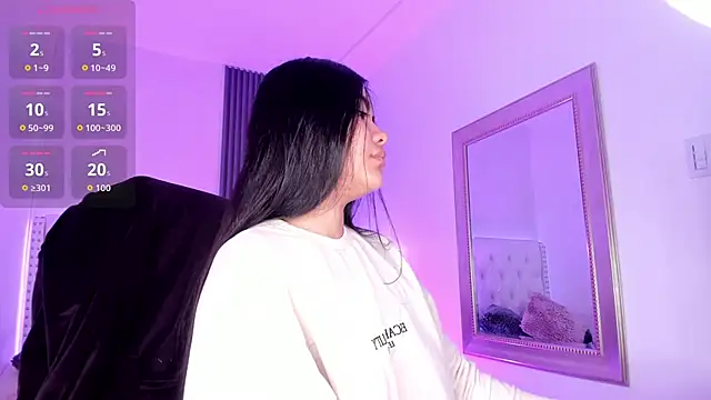 Snapshot of aliscollins_ chatting on September 18, 2025, 2:25 am aliscollins  online show from September 18, 2025, 2:25 am