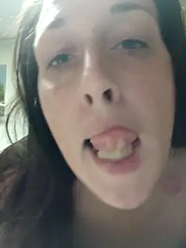 PhatAss Kummmilla online show from September 28, 2025, 9:27 am